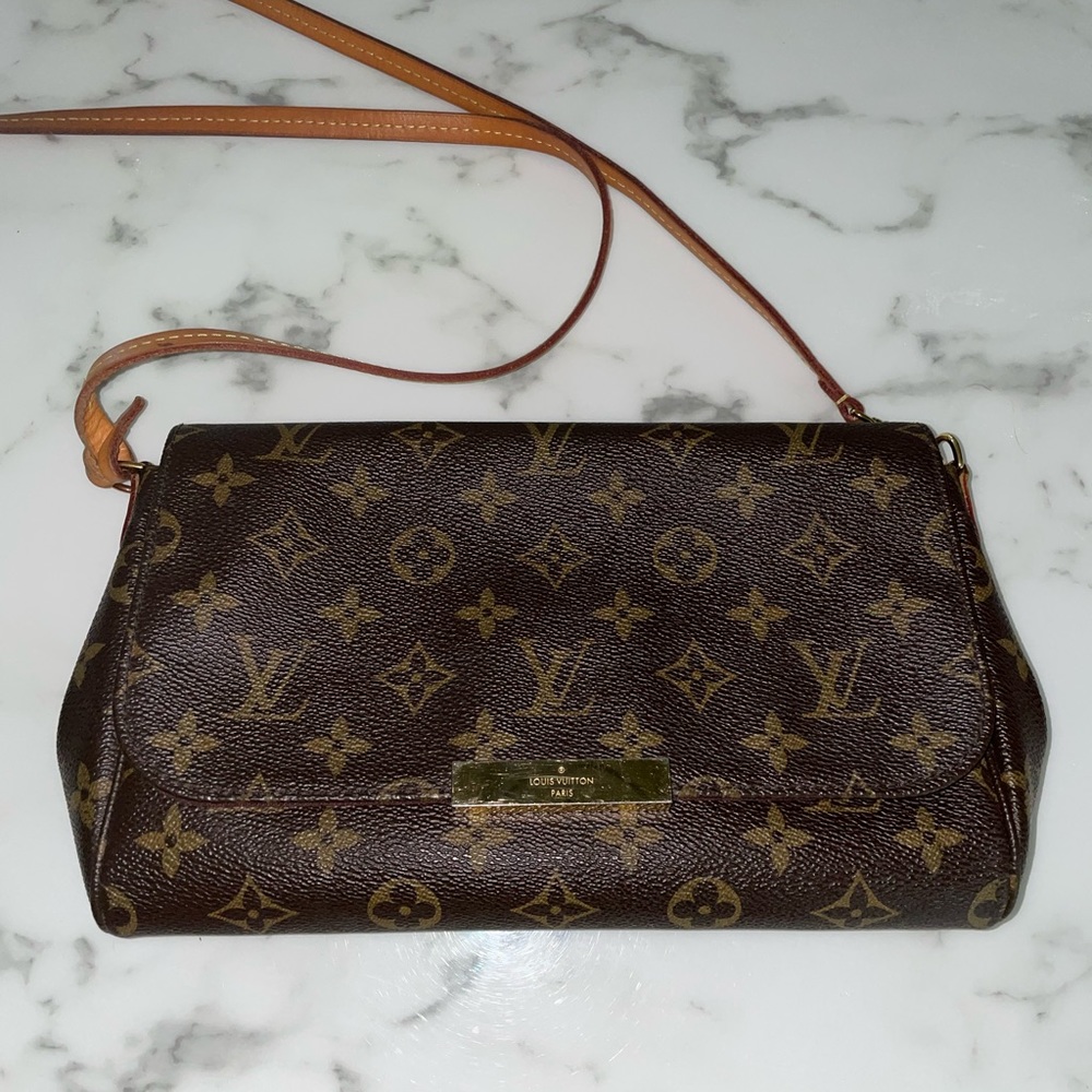 SOLD Authentic Louis Vuitton Favorite MM